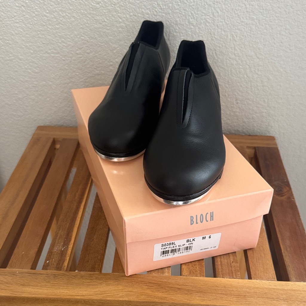 Adult Bloch Black Leather Slip-On Tap Shoes